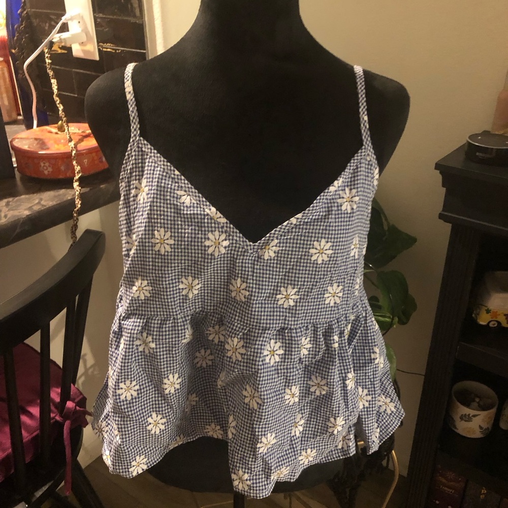 SHEIN daisy tank